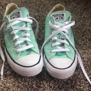 Women’s Converse